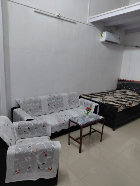 PG for Females – Malad West, Mumbai