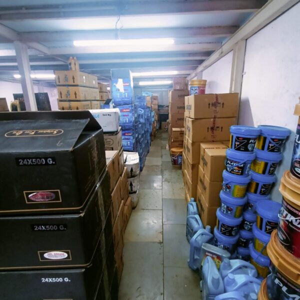 Industrial Gala for Sale in Kandivali West | 960 Sq.ft + 960 Sq.ft Loft | Ground Floor | ₹3 Cr Negotiable