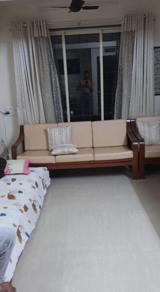 1 BHK Apartment for Rent in Bandra West | Concrete Heritage