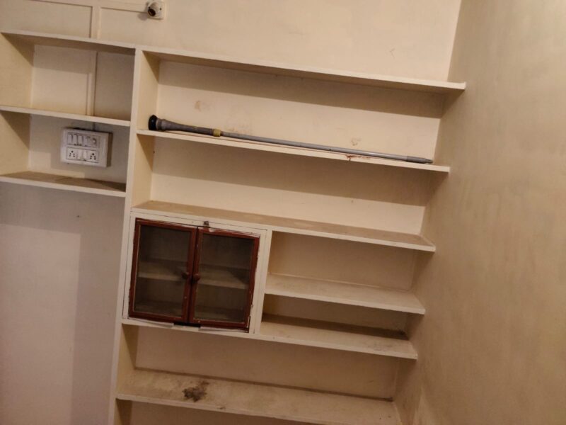 Semi-Furnished 1 BHK Flat for Sale in Dombivli West – Prime Location