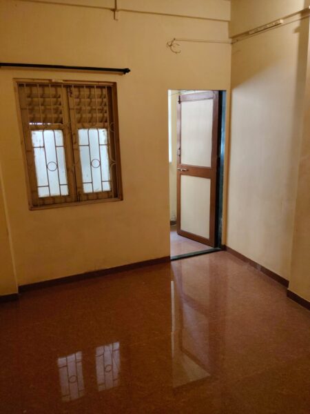 Semi-Furnished 1 BHK Flat for Sale in Dombivli West – Prime Location