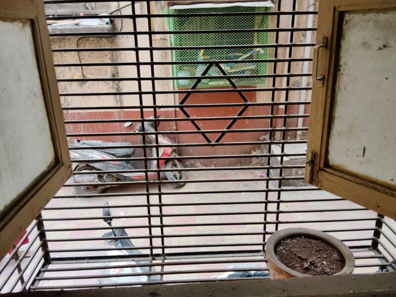 Semi-Furnished 1 BHK Flat for Sale in Dombivli West – Prime Location