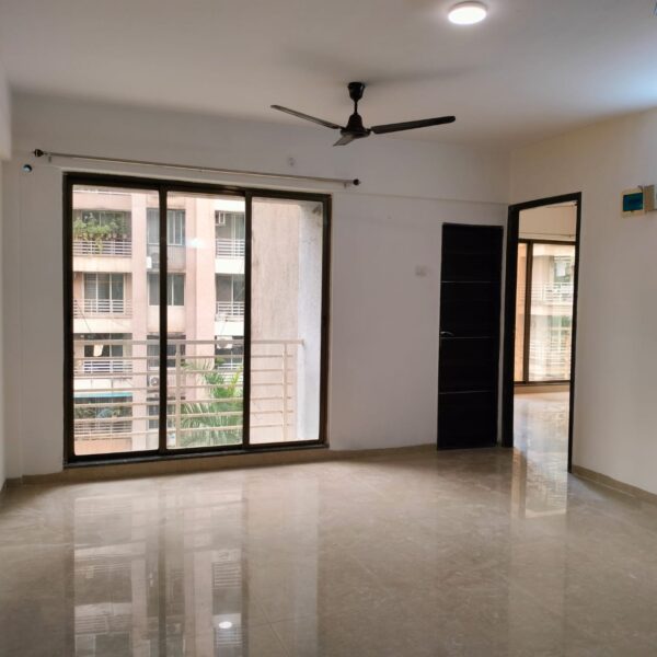 Spacious 2 BHK Resale Apartment for Sale in Kasarvadavli, Thane