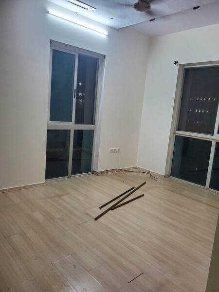 2 BHK Semi-Furnished Apartment for Sale With Parking in Vasant Lawns, Majiwada, Thane West