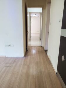 2 BHK Semi-Furnished Apartment for Sale With Parking in Vasant Lawns, Majiwada, Thane West