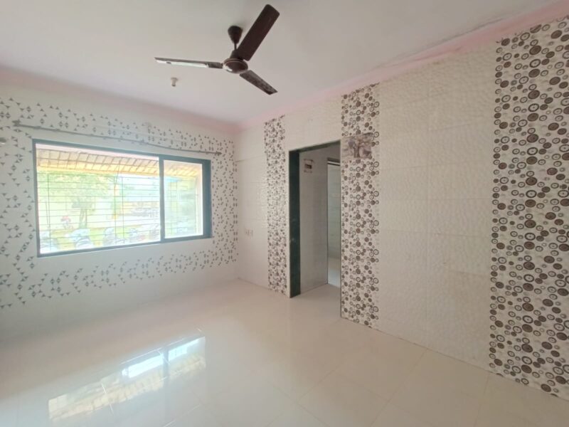 1 BHK Resale Apartment for Sale in Thane West – ₹55 Lakhs (Negotiable)