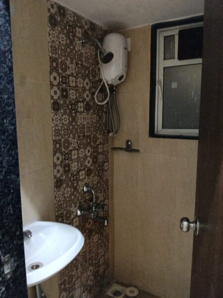 1 BHK for Sale in JP Aviva, Mira Road East – ₹68 Lakhs (Negotiable)