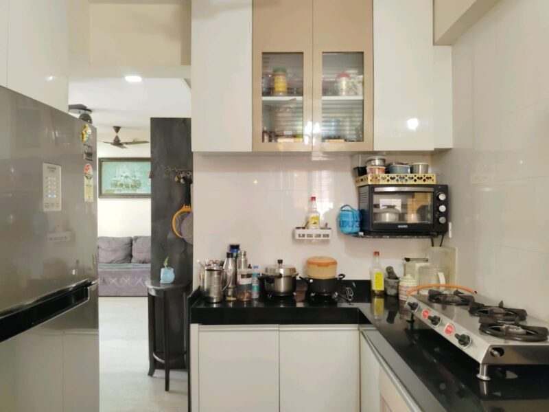 Spacious 1 BHK Resale Flat for Sale in Vasai West – ₹60 Lakhs (Negotiable)