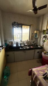 1 BHK Resale Flat for Sale in Kalyan West – ₹44 Lakhs (Negotiable)