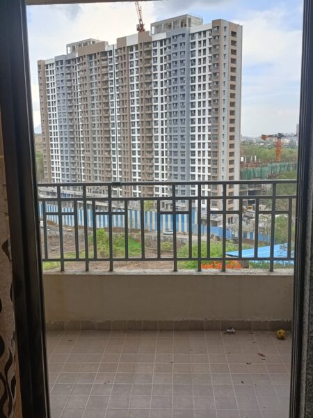 1 BHK River-Facing Resale Flat for Sale in Konark Solitair, Kalyan West