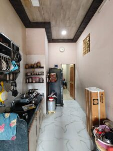 G + 2 Row House for Rent 2nd Floor Only With Separate Entrance in Anand Nagar, King's Circle, Mumbai