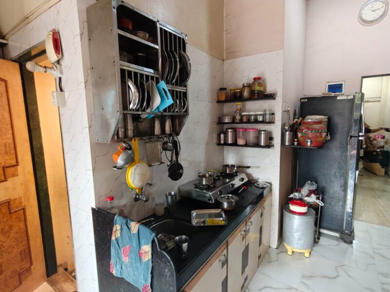 G + 2 Row House for Rent 2nd Floor Only With Separate Entrance in Anand Nagar, King's Circle, Mumbai