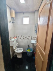 G + 2 Row House for Rent 2nd Floor Only With Separate Entrance in Anand Nagar, King's Circle, Mumbai