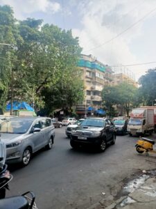 Retail Shop for Rent – Prime Commercial Location Near Metro Cinema, Marine Lines, Mumbai