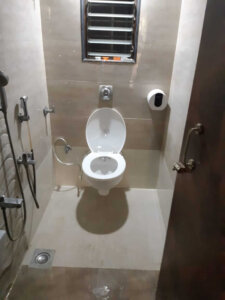 6 BHK PG Accommodation for Bachelors – Crystal Isle 1, Royal Palms, Goregaon East
