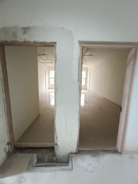 Road-Facing Jodi Commercial Office Space for Rent in Thane West