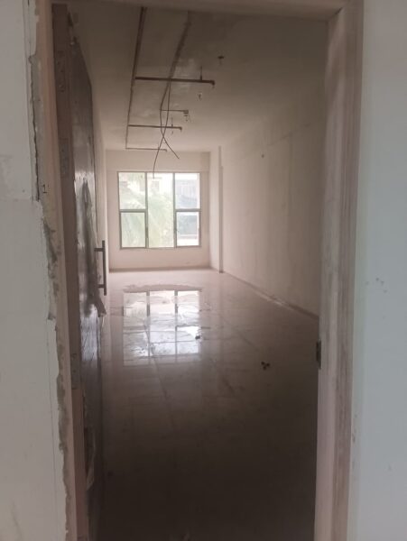 Road-Facing Jodi Commercial Office Space for Rent in Thane West