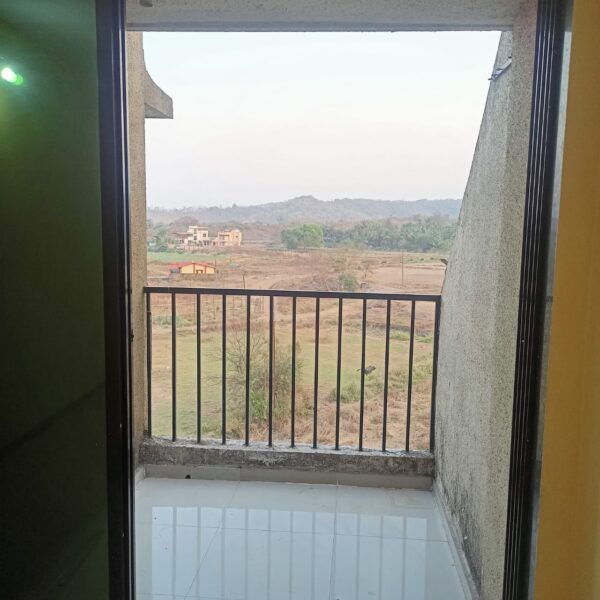 1 BHK Flat for Sale in Badlapur East – ₹20 Lakhs (Negotiable)